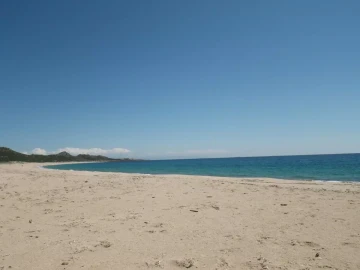 Propriano - Bonifacio, plage de bivouac