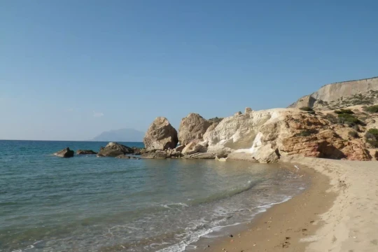 Plage, Milos